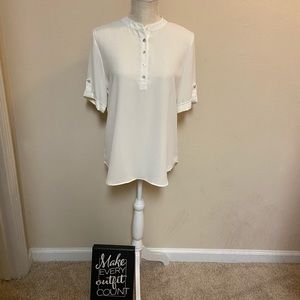 Chico’s Blouse Ivory Size 0 Polyester Short Sleeve